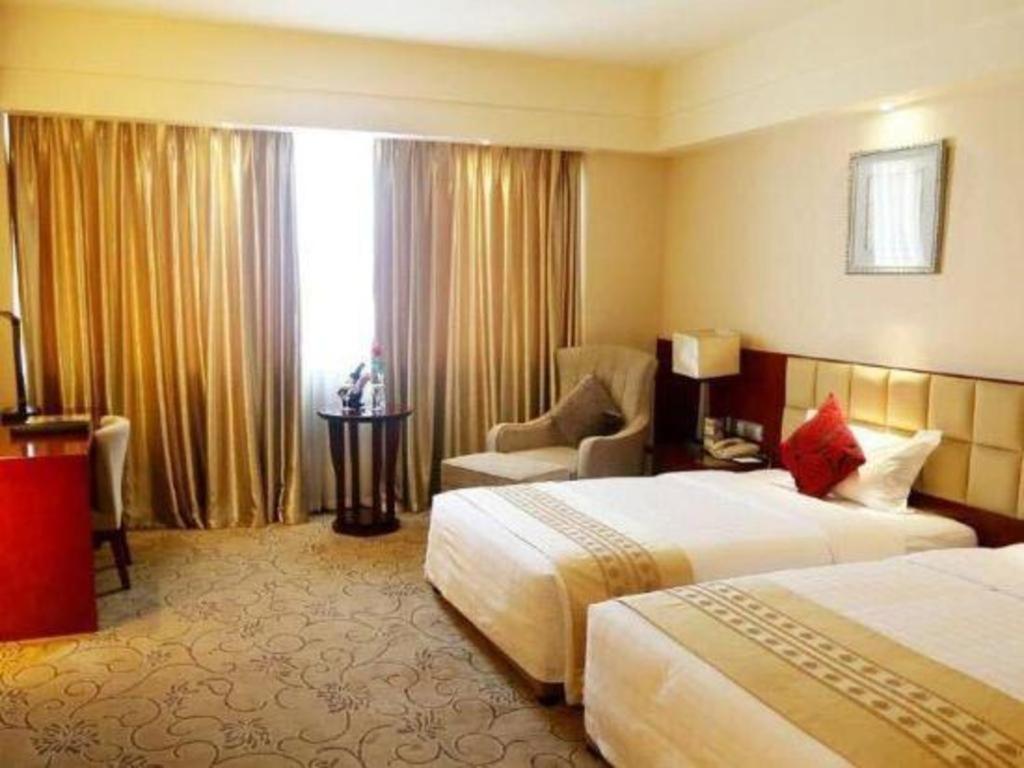 Chengdu Yinsheng International Hotel Supoqiao Esterno foto
