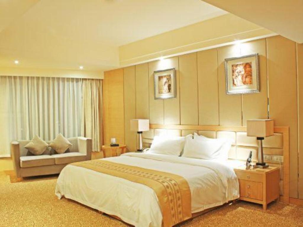 Chengdu Yinsheng International Hotel Supoqiao Esterno foto