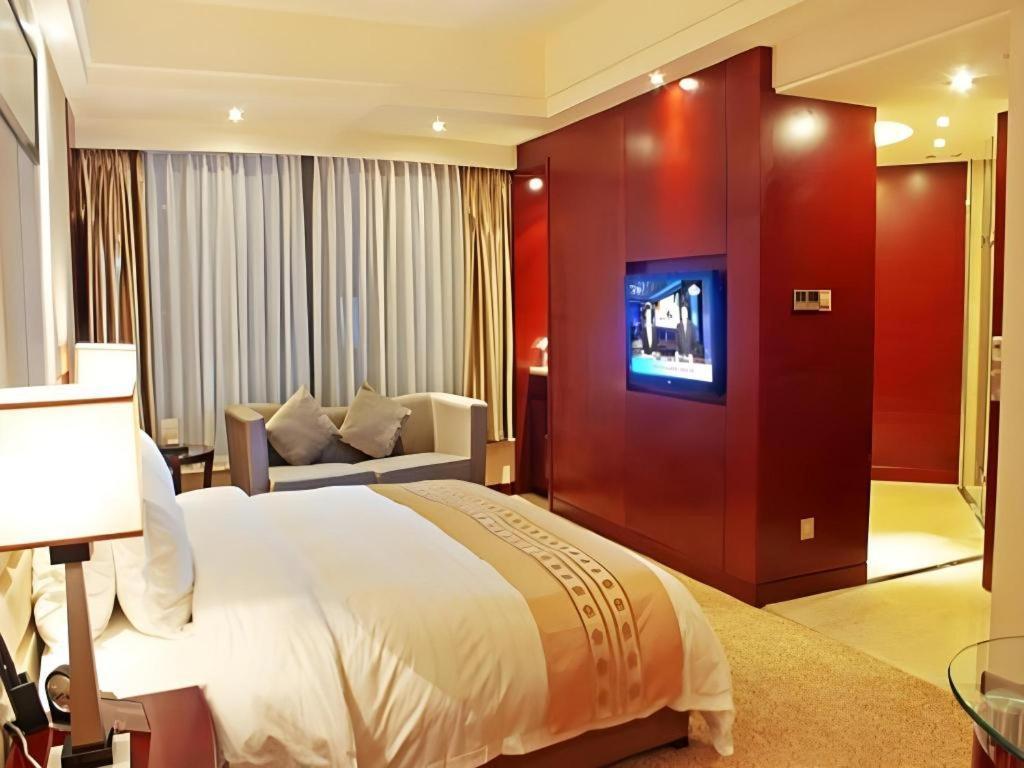 Chengdu Yinsheng International Hotel Supoqiao Esterno foto