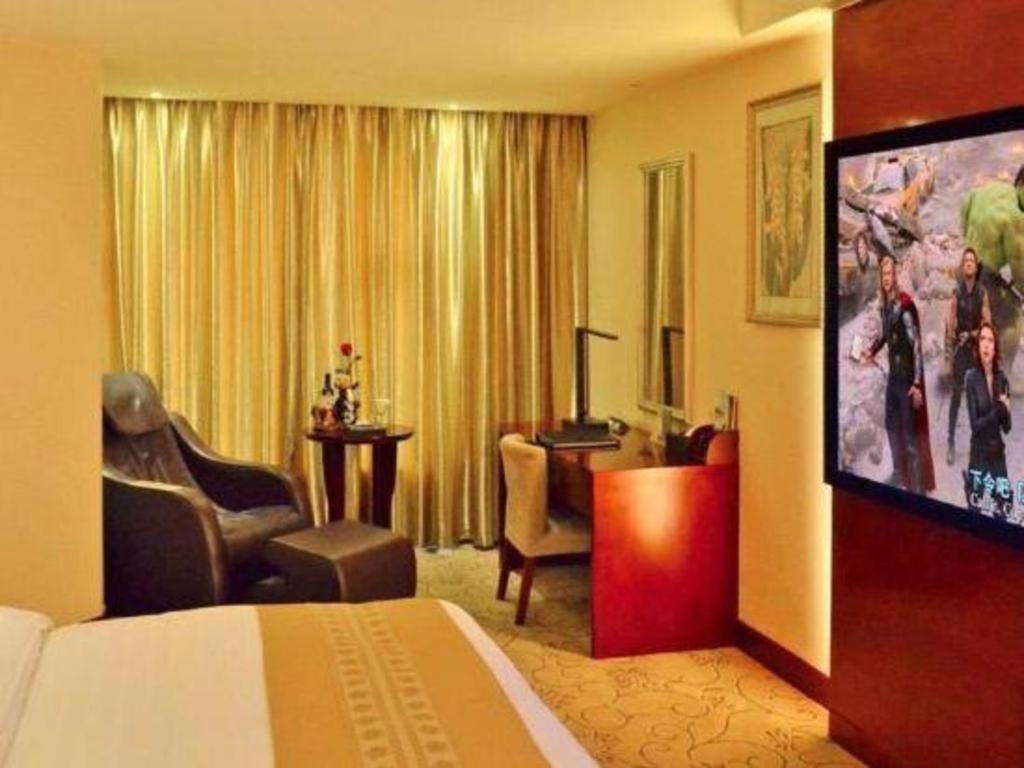Chengdu Yinsheng International Hotel Supoqiao Esterno foto