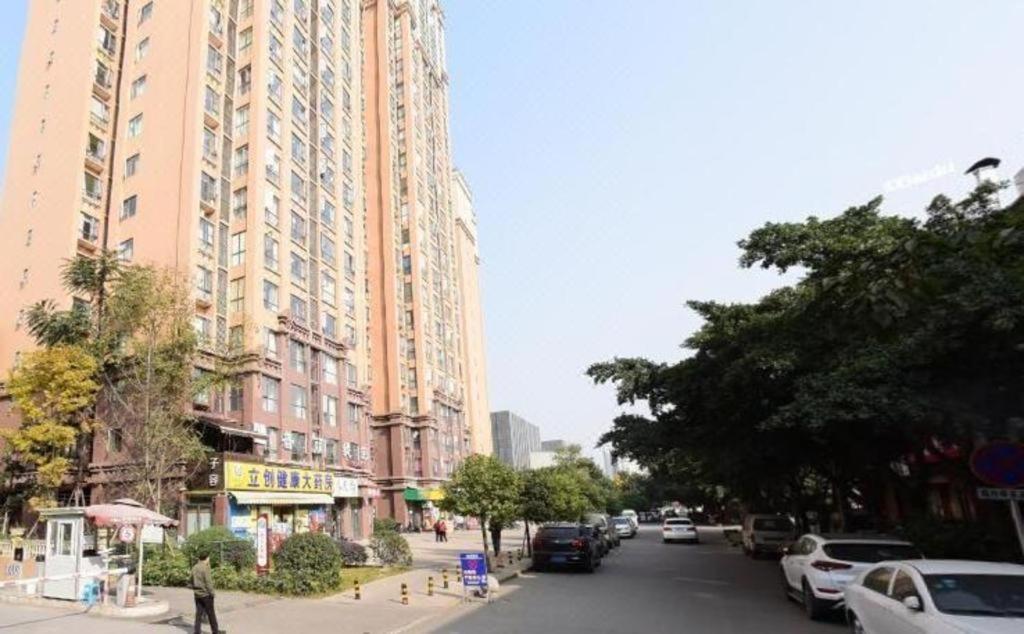 Chengdu Yinsheng International Hotel Supoqiao Esterno foto